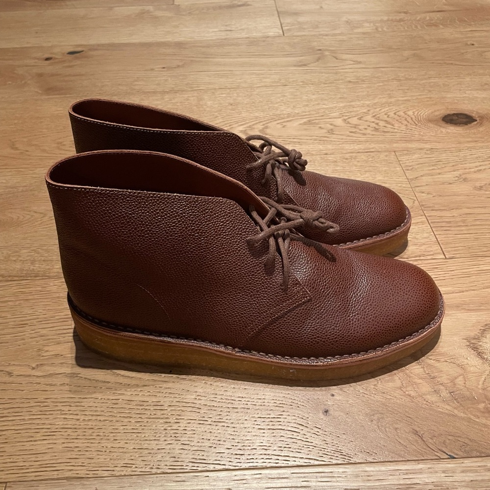 NWT Clarks Desert Coal Mens Brown Leather Lace Up Chukkas Boots